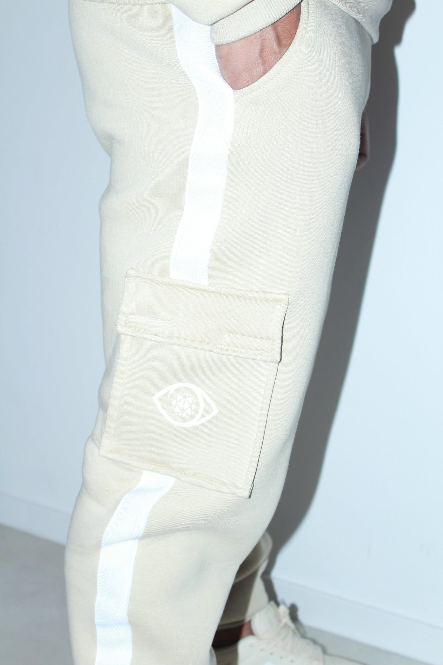 Nightwise tracksuite beige '26